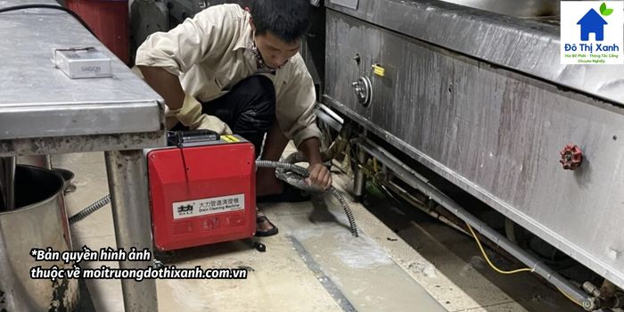 Xử lý thông cống nghẹt tại huyện Hóc Môn triệt để 100%