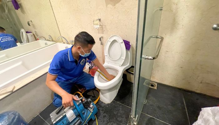 dịch vụ thông bồn cầu quận 4 nhanh chóng.