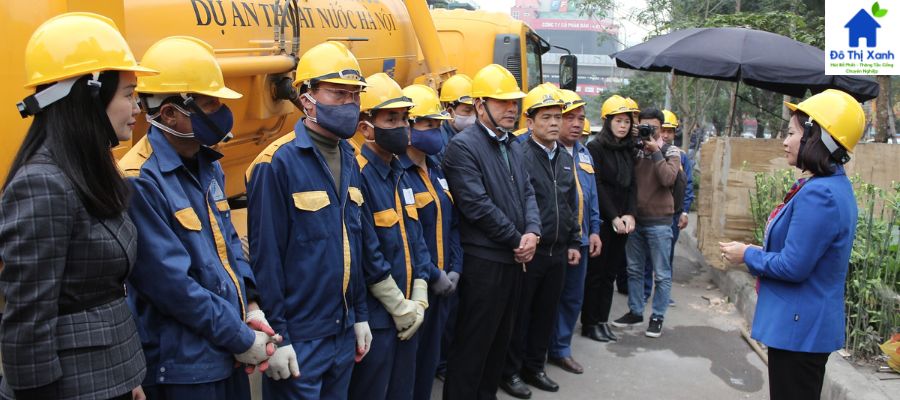 Liên Hệ Với Chúng Tôi