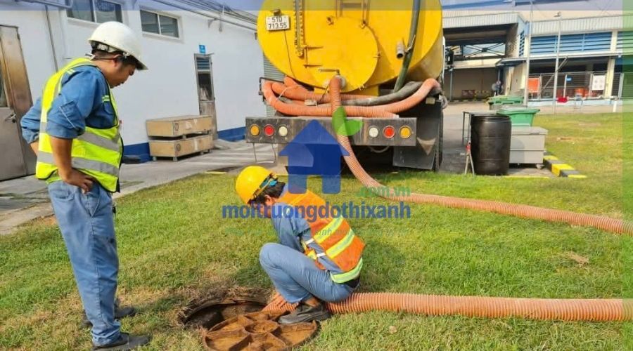 giá hút bể phốt một khối