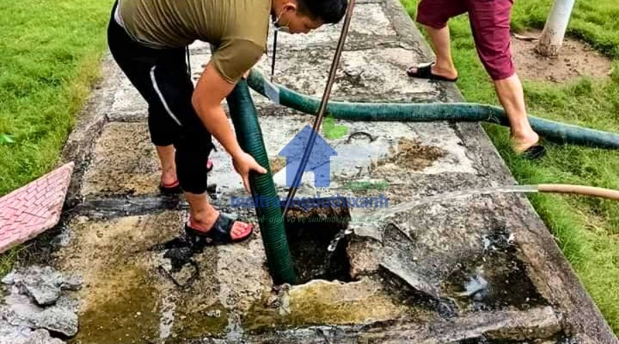 thợ hút bể phốt