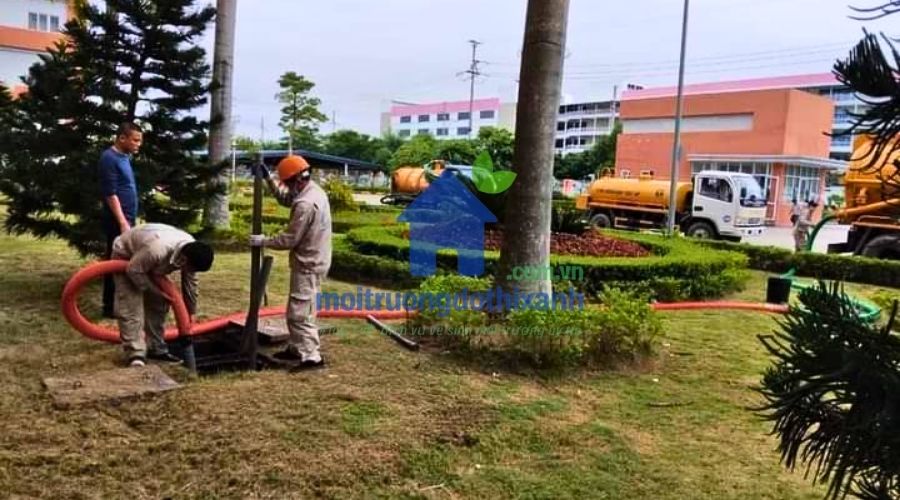 dịch vụ hút bể phốt giá rẻ uy tín
