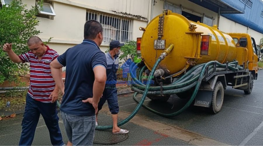 Hút bể phốt tại Thái Bình uy tín, giá rẻ - bảo hành 10 năm