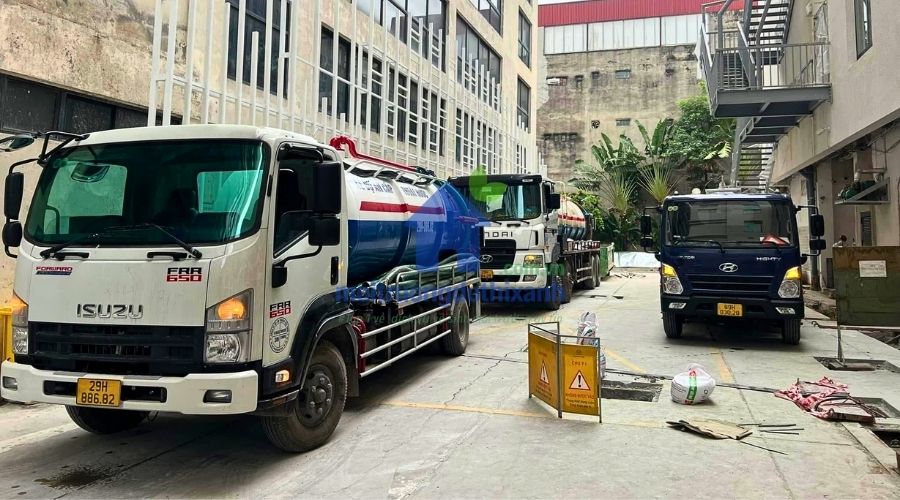 xử lý hút hầm cầu
