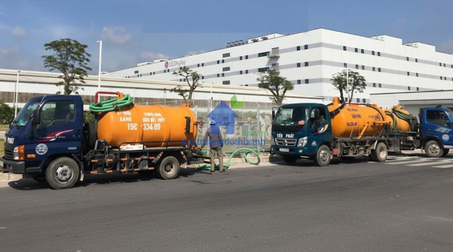 Đội xe hút bể phốt tại Vĩnh Yên phục vụ khu dân cư