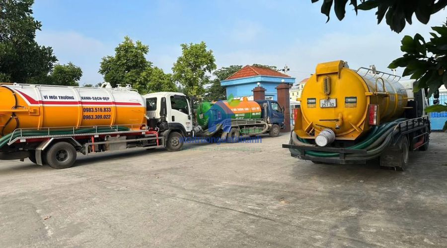 Dịch vụ hút bể phốt tại Hoàng Mai với nhiều xe hút hiện đại