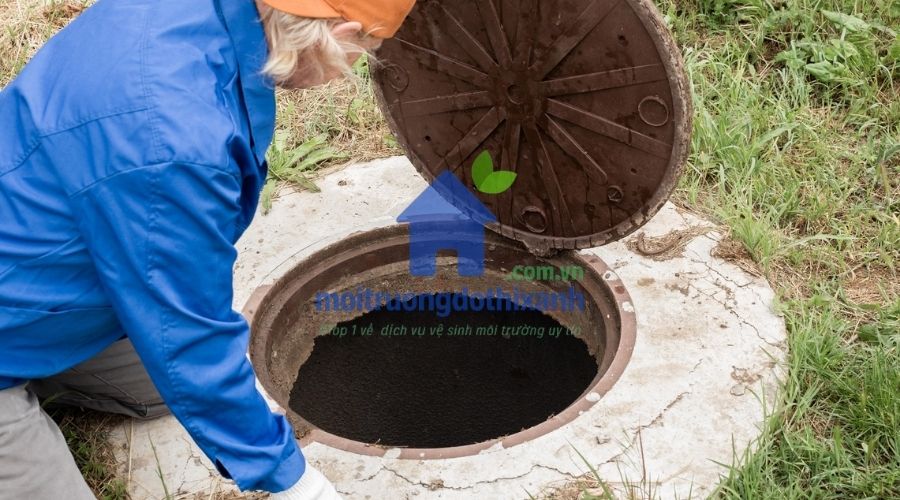 các lưu ý quan trọng khi tự hút hầm cầu tại nhà