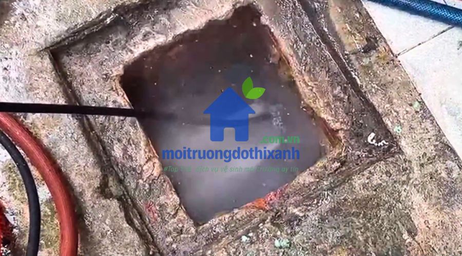 máy thông cống áp lực nước