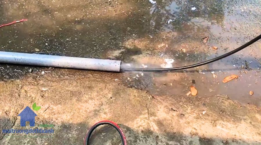 cách sử dụng máy thông cống áp lực nước