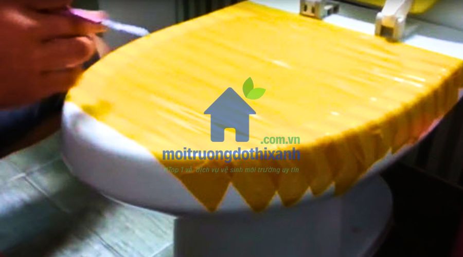 Cách Thông Cống Bằng Băng Dính Tại Nhà – Hiệu Quả Bất Ngờ