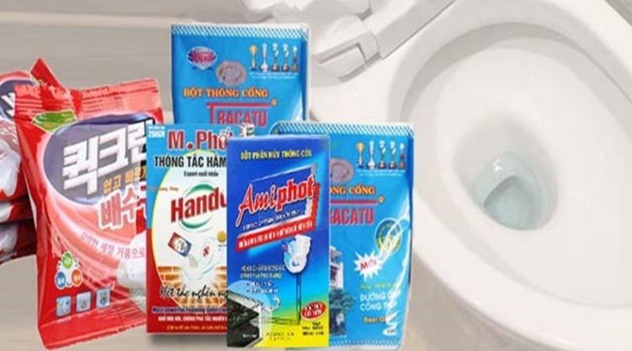 Dùng men vi sinh thông bồn cầu