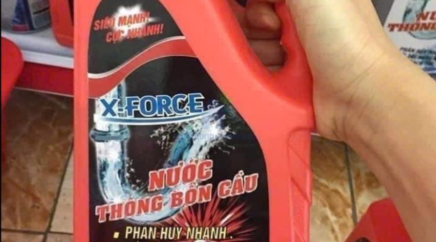 Cách dùng nước thông bồn cầu X Force nhanh, hiệu quả