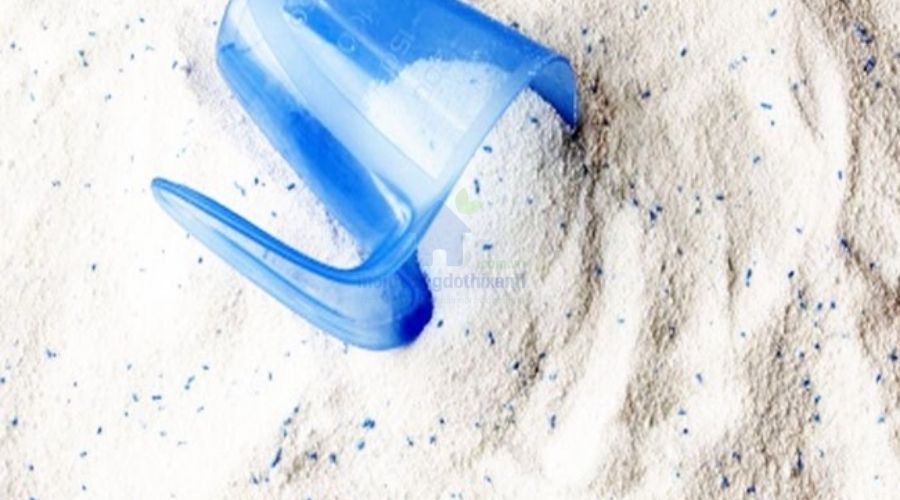 hướng dẫn thông tắc bồn cầu bằng bột giặt, nước xả vải