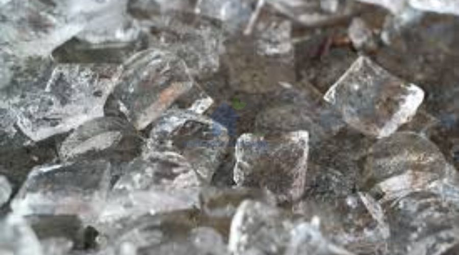 Cách thông tắc bồn cầu bằng đá lạnh tại nhà