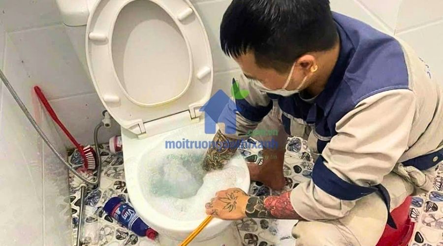 giá thông bồn cầu