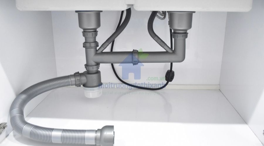 Giải pháp khắc phục ống chậu rửa bát thoát nước chậm