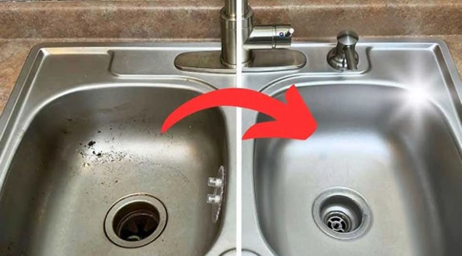 Làm sạch bồn rửa bát trước khi thông bồn rửa bát bằng muối