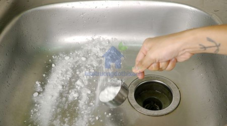 Hướng dẫn thông vòi nước chậu rửa bát bị nghẹt