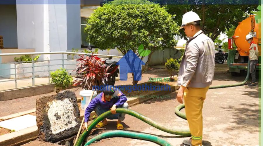 dịch vụ hút hầm cầu tại Đà Nẵng