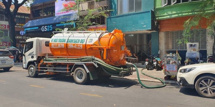 Dịch vụ hút hầm cầu tại Đồng Nai 24/24 triệt để
